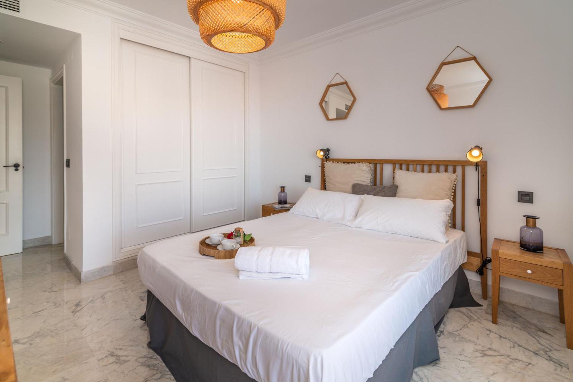 Leilighet Puerto Banus Piso Con Piscina, Garaje Y Padel