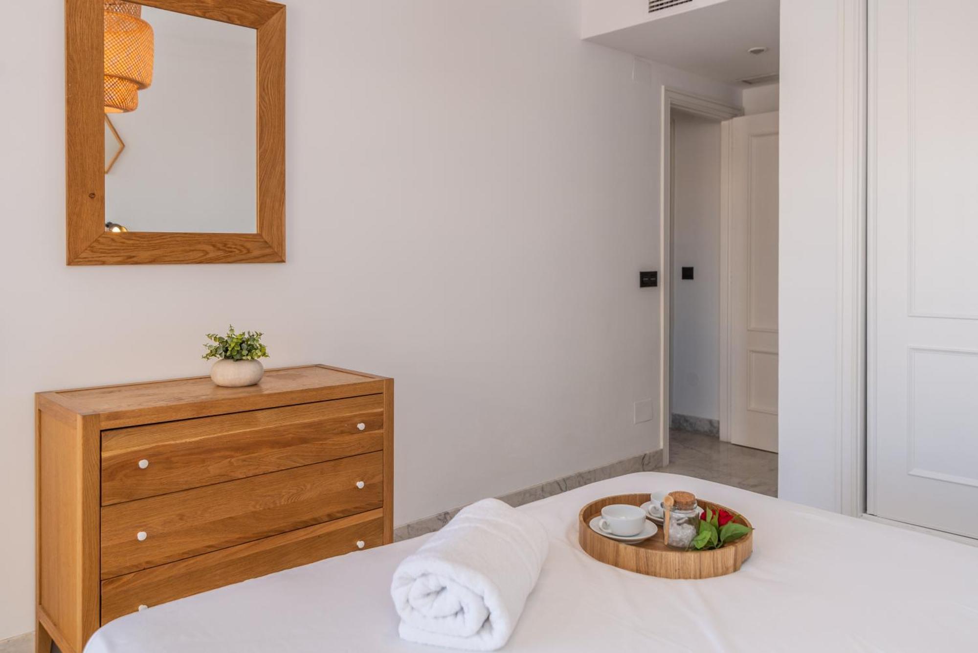 Puerto Banus Piso Con Piscina, Garaje Y Padel Apartment *