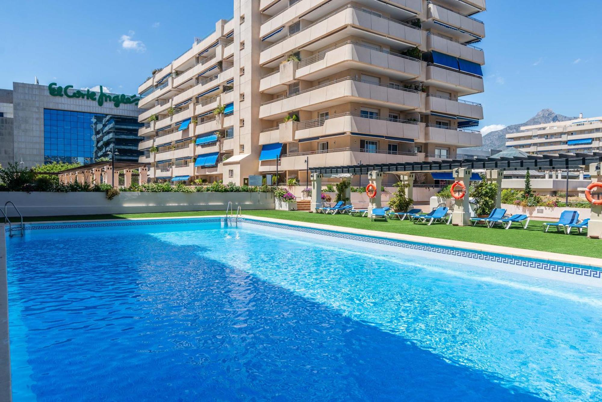 Puerto Banus Piso Con Piscina, Garaje Y Padel Apartment *